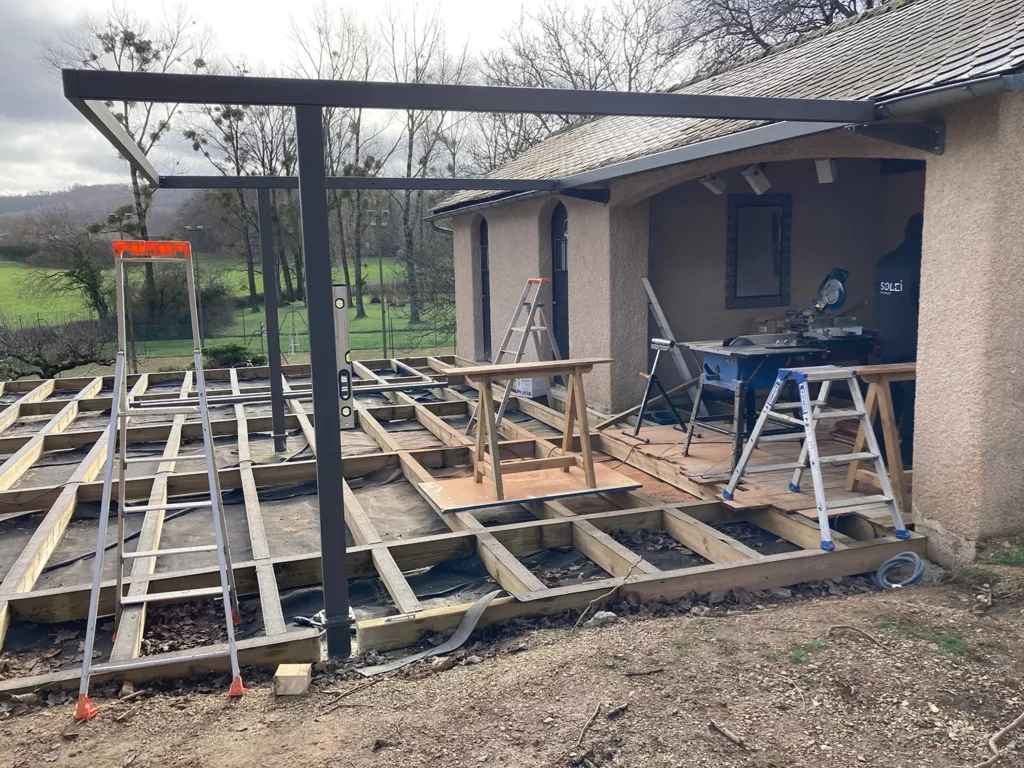 Pendant_Maison-secondaire_renovation_poolhouse_architecture-intramuros-aveyron Pool house en travaux