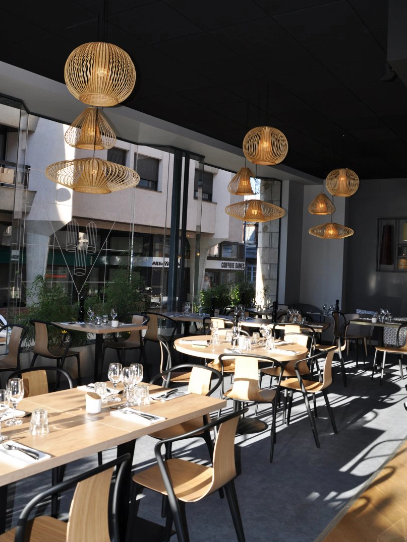 Aménagement d'un restaurant à Rodez par l'agence d'architecte Intramuros